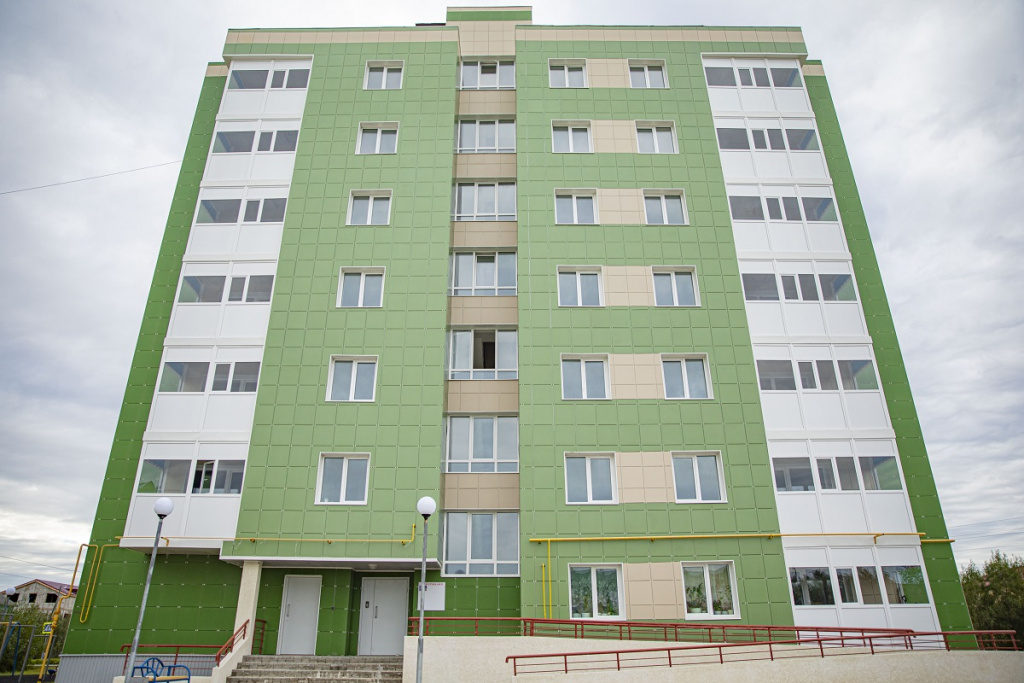 IIBR3167_1 2.jpg