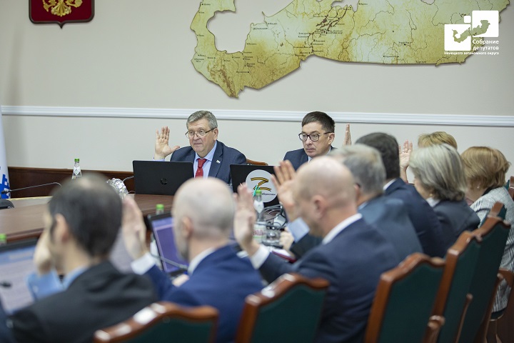 IIBR8711 2.jpg