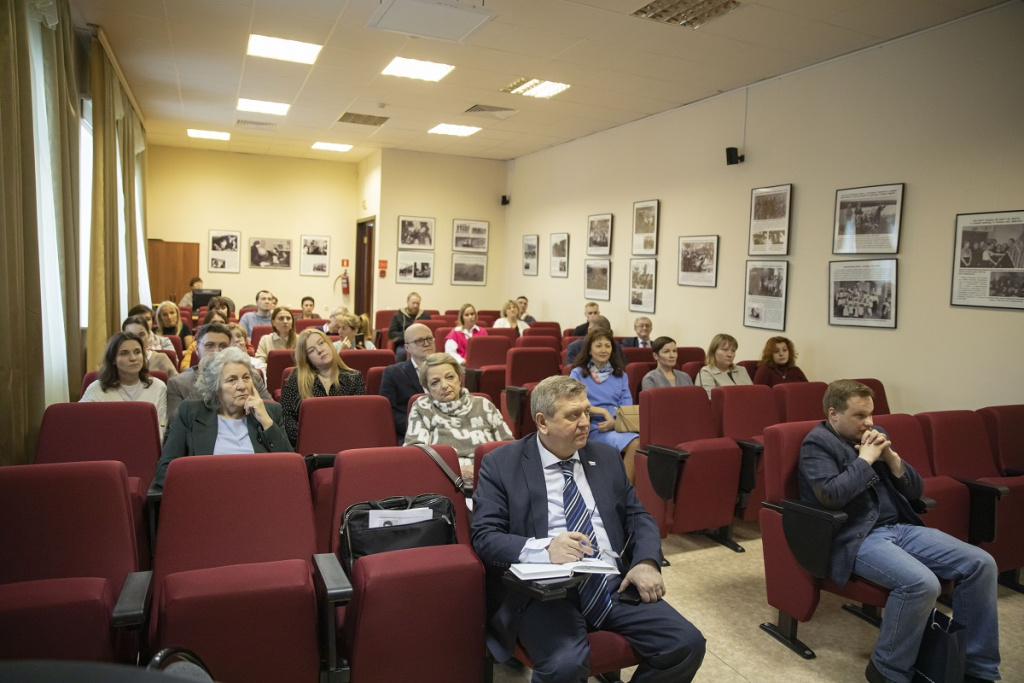 IIBR8217 2.jpg IIBR8217 2.jpg
