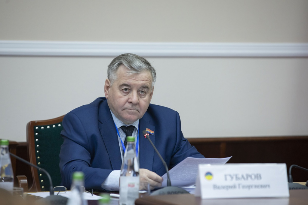 IIBR8783-Втекст.jpg