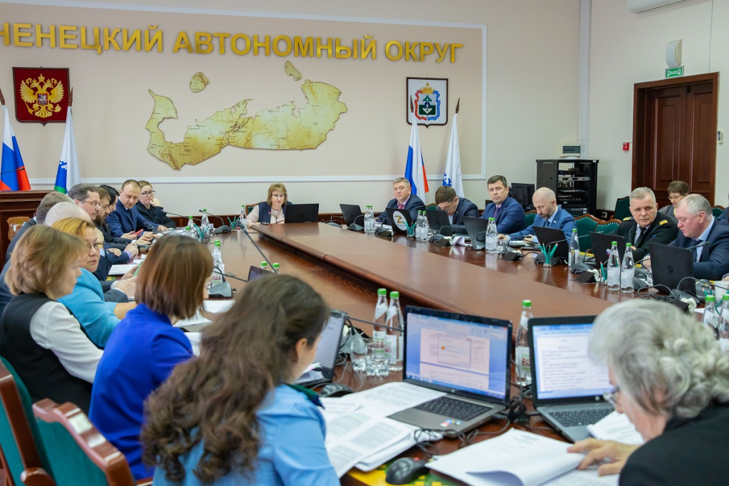IIBR8567-Втекст.jpg