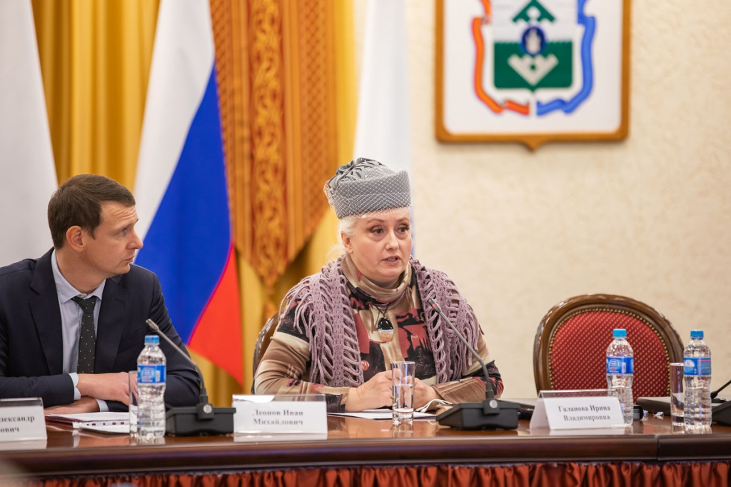 AIBR2040 2.jpg AIBR2040 2.jpg