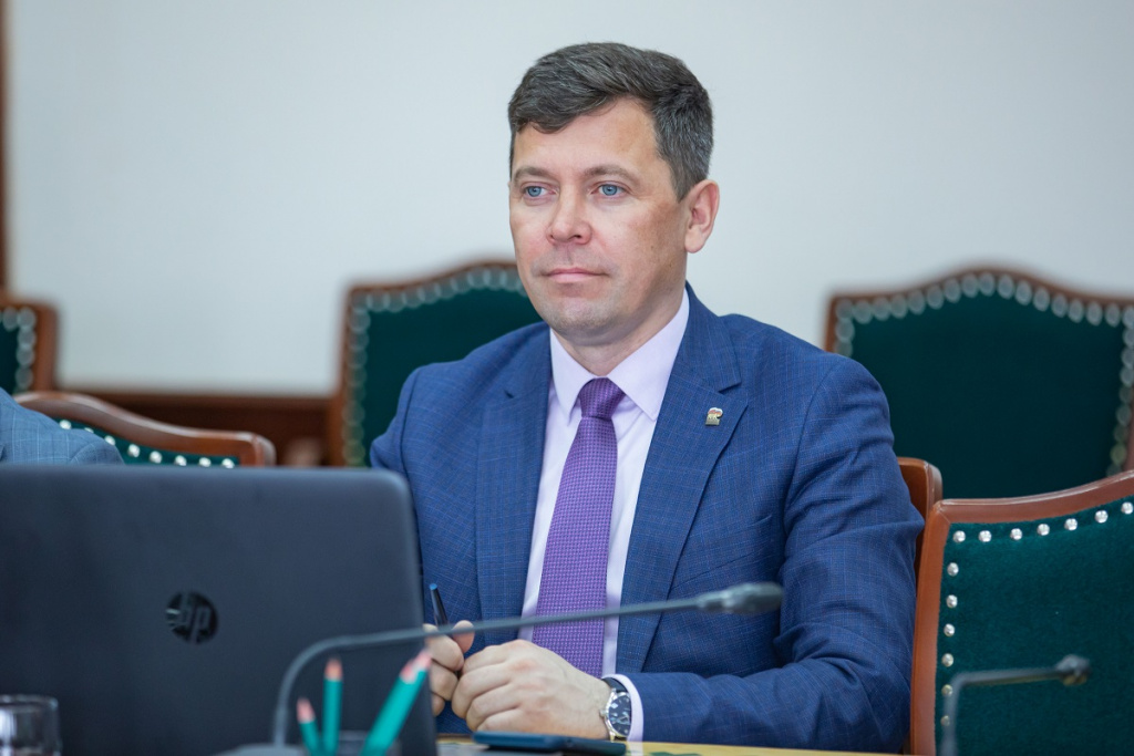 IIBR8747 2.jpg IIBR8747 2.jpg