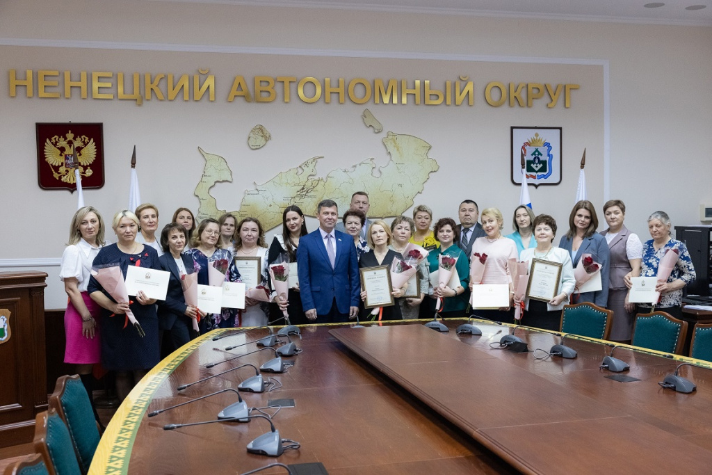 Qmi1BS6ZFhs 2.jpg Qmi1BS6ZFhs 2.jpg