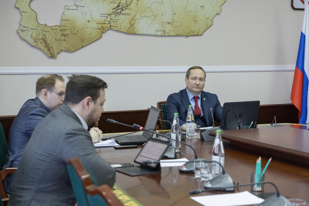 IIBR8644-Втекст.jpg
