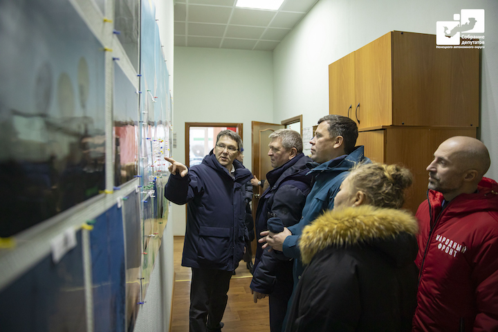 IIBR7892-2.jpg IIBR7892-2.jpg