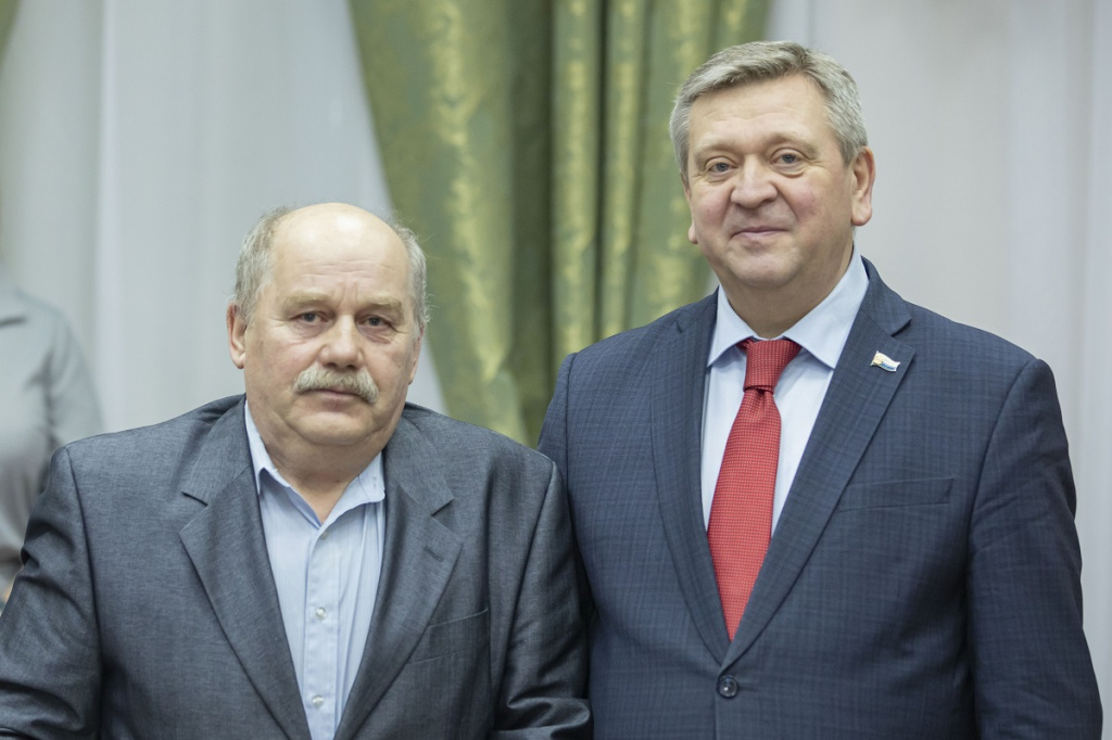 IIBR4286 2.jpg
